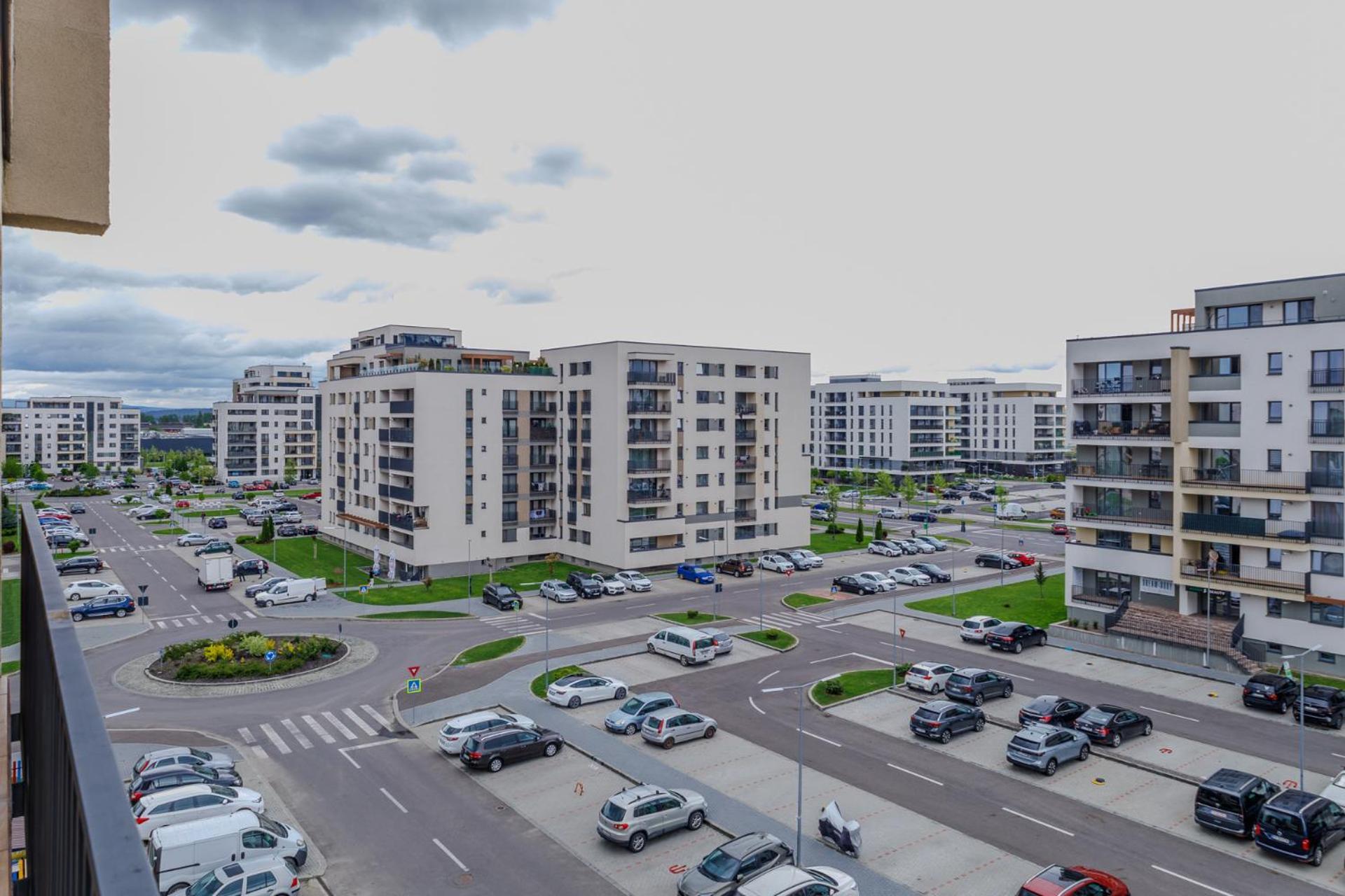 Apartment 4friendscoresibrasov M&l